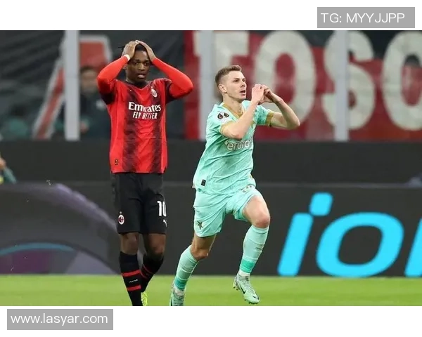 欧联杯惊天冷门AC米兰逆转尤文图斯引全场欢呼