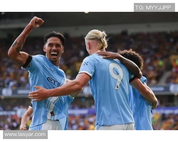 意甲赛场惊现冷门曼城狂胜热刺5-0引发全场震动