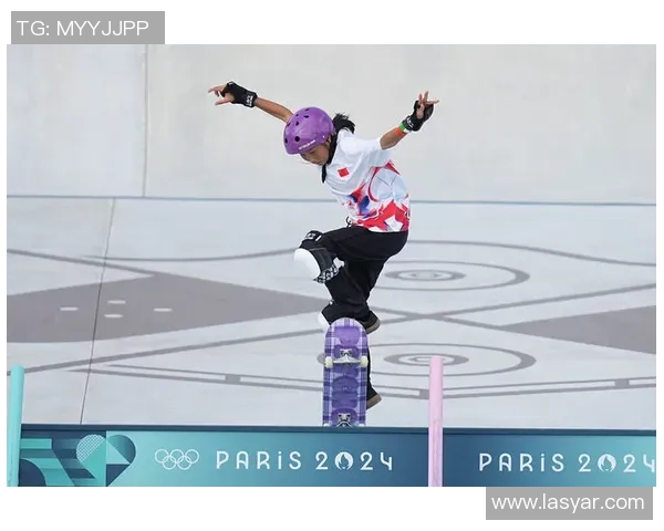 重庆滑板队与深圳滑板队赛后复盘力量对决的精彩瞬间与战术分析