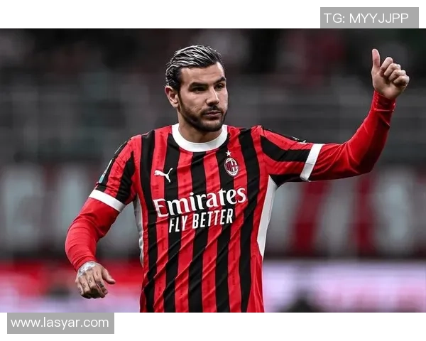 AC米兰逆转莱比锡3-2绝杀时刻引发全场狂欢精彩回顾