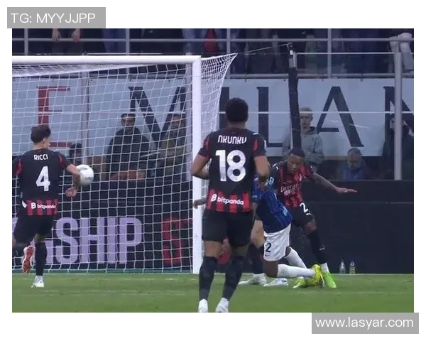 足总杯激战AC米兰凭神扑险胜莱比锡争议判罚引发热议