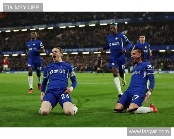 曼联在世界杯激战中逆转里昂补时进球点燃全场激情